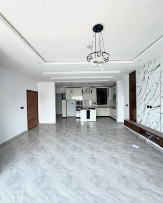 Brand New 2 Bedroom Apartment, Ikota, Lekki, Lagos, Flat / Apartment for Sale
