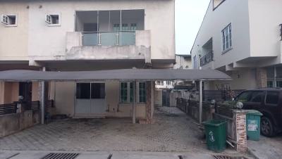 Distress Property 4bed Semi Detached Duplex in a Fully Serviced Estate, Ajah ,lagos ,nigeria, Ajah, Lagos, Semi-detached Duplex for Sale