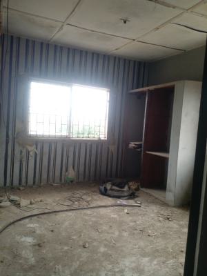 3bedroom Apartmen / Flat (under Renovation) in Gbagada, Lagos, Close to Deeper Life Church, Ifako, Gbagada, Lagos, Flat / Apartment for Rent