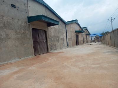 Warehouse, Along Lagos Ibadan Express Way, Before Interchange, Ogun State, Obafemi Owode, Ogun, Warehouse for Rent
