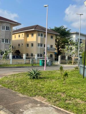 3 Bedroom Apartment, Ajiwe, Ajiwe, Ajah, Lagos, Flat / Apartment for Rent