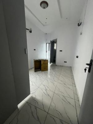 Luxury Miniflat with Shared Kitchen, Orchid Road, Lekki Phase 2, Lekki, Lagos, Mini Flat (room and Parlour) for Rent