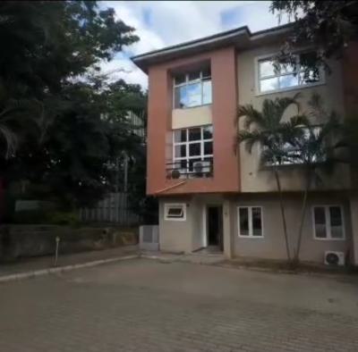 4 Bedrooms Terrace Duplex with Maid Room 2 Living Room, Maitama District, Abuja, Terraced Duplex for Sale
