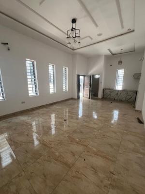 a Very Big Studio Apartment with Wardrobe, Kitchen Gas and Microwave, Chevron Lekki Lagos, Lekki, Lagos, Self Contain (single Rooms) for Rent