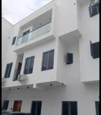 Brand New 2 Bedroom Penthouse with Open Plan Kitchen, Lekki Phase 1, Lekki, Lagos, Flat / Apartment for Rent