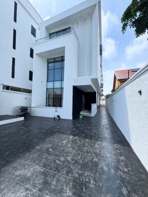 Aesthetically Pleasing 4 Bedroom Detached Duplex with Pool and Bq, Lekki Phase 1, Lekki Phase 1, Lekki, Lagos, Detached Duplex for Sale