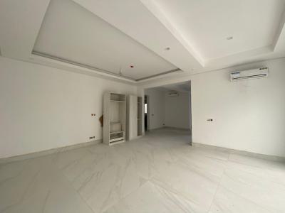 3bedroom Penthouse .,... More Pics Available, Ikoyi, Lagos, Flat / Apartment for Rent