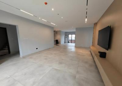 Direct Brief: Spacious Luxury 3 Bedroom Apartment with Bq, Off Bisola Durosimi Etti, Lekki Phase 1, Lekki, Lagos, Flat / Apartment for Sale