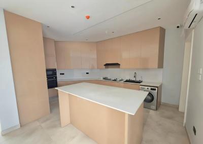 Direct Brief: Spacious Luxury 3 Bedroom Apartment with Bq, Off Bisola Durosimi Etti, Lekki Phase 1, Lekki, Lagos, Flat / Apartment for Sale