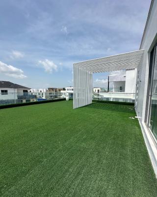 Gigantic 5 Bedroom Detached Duplex with Pool,cinema and Bq, Osapa London, Osapa, Lekki, Lagos, Detached Duplex for Sale