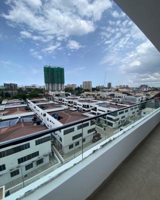 Aesthetically Pleasing 4 Bedroom Apartment with Swimming Pool and Gym, Ikoyi, Lagos, Block of Flats for Sale