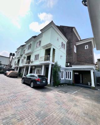 4 Bedrooms Terraced Duplex, Osapa, Lekki, Lagos, Terraced Duplex for Rent