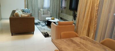 1 Bedroom, Off Adminraly Way, Lekki Phase 1, Lekki, Lagos, Mini Flat (room and Parlour) for Rent