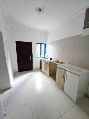 Luxury 3 Bedroom Flat, Gra Phase 2, Magodo, Lagos, Flat / Apartment for Rent