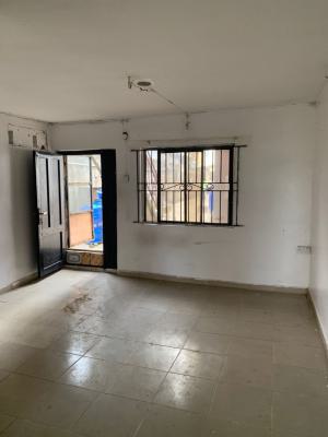 Renovated 2 Bedroom Apartment, Gra Phase 1, Magodo, Lagos, Flat / Apartment for Rent