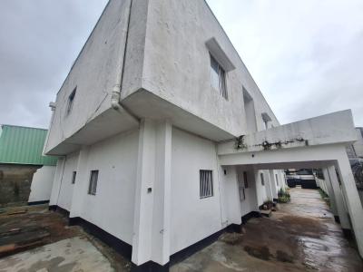7 Rooms Commercial Property on Two (2) Floors, Victoria Island (vi), Lagos, House for Rent