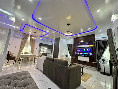 Luxury 2 Bedroom Apartment with Excellent Facilities and Amenities — Kobape Pelican Ecostay Apartments, Obafemi Owode, Ogun