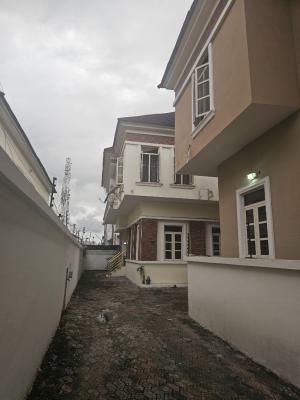 Selfcon Master Bedroom, Cheyvirew Estate Lekki, Lekki, Lagos, Flat / Apartment for Rent