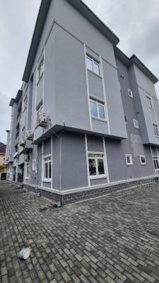 2 Bedrooms Apartment in a Secure Environment, Lekki County, Lekki, Lagos, Flat / Apartment for Rent