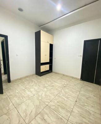 Room in a Shared Apartment, Orchid, Lekki, Lagos, Self Contain (single Rooms) for Rent