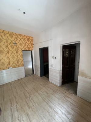 1 Bedroom Flat, 2toilet, , Tarred Rd, By Lifecamp Junction (fully Tarred Rd), Life Camp, Abuja, Flat / Apartment for Rent