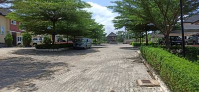 3 Bedroom Duplex with Attached Maids Quarters, Golfview Estate. Link Reservation Road, Onireke Gra, Dugbe (onireke), Ibadan North-west, Oyo, Semi-detached Duplex for Sale