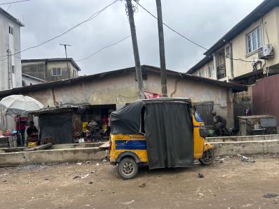 Demolish-able Bungalow on a Full Plot of Land, Karounwi Bus Stop, Off Oredola Street, Itire-ikate, Surulere, Lagos, Residential Land for Sale
