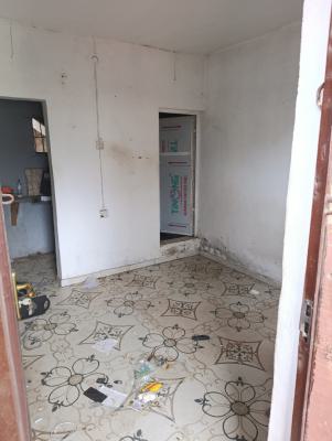 Decent Room Self Contain, Akoka, Yaba, Lagos, Self Contain (single Rooms) for Rent