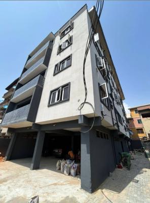 3 Bedroom Apartment, Surulere, Lagos, Flat / Apartment for Sale