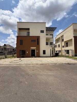 6-bedroom Detached Duplex with Bq 6-bedroom Detached Duplex with Bq, Apo, Abuja, Detached Duplex for Sale