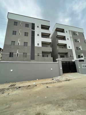 Luxury 2 & 3 Bedroom Penthouse with Elevator, Central Gas and Gym, Lekki Phase 1, Lekki, Lagos, Flat / Apartment for Sale