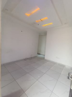 a Well Built Room and Parlor, Before Novare  Shoprite Ajah, Lekki Phase 2, Lekki, Lagos, Mini Flat (room and Parlour) for Rent