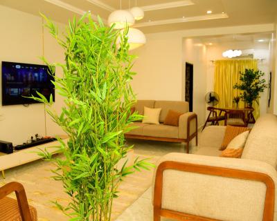 Neat  2 Bedrooms Apartment with Modern Facilities, River Park Estate, Lugbe District, Abuja, Flat / Apartment Short Let