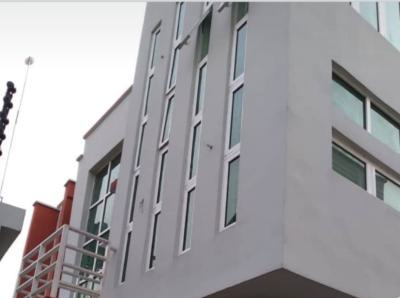 Renovated 6 Bedrooms with 3 Bq, Oduduwa Street, Ikeja Gra, Ikeja, Lagos, Detached Duplex for Rent