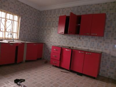 Spacious 3 Bedrooms Flat, Downstairs, Ogombo, Ajah, Lagos, Flat / Apartment for Rent