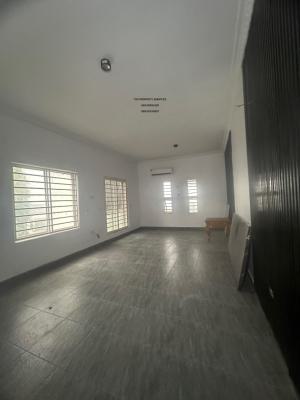 Spacious 2 Bedroom Apartment, Ikoyi, Ikoyi, Lagos, Flat / Apartment for Rent