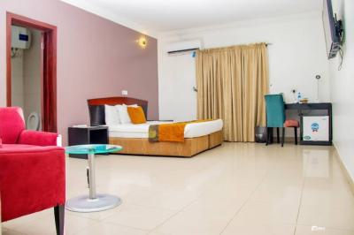 22rooms Hotel with Gym, Swimming Pool  and Event Lounge, Ikeja Gra, Ikeja, Lagos, Hotel / Guest House for Rent