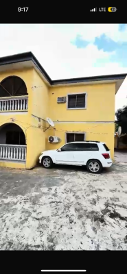 Newly Vacated 3 Bedroom Flat on First Floor, Garki, Abuja, Flat / Apartment for Rent