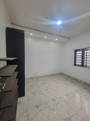 1 Unit of 2 Bedroom Flat, Lekki Phase 1, Lekki, Lagos, Flat / Apartment for Rent