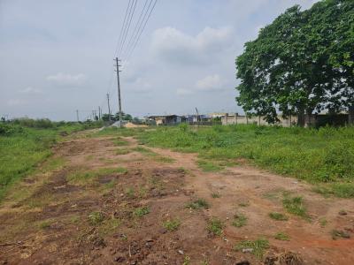 One Acre of Dry, Level, Fully Fenced Land, Lagos-ibadan Express Way, Sagamu, Ogun, Mixed-use Land for Sale