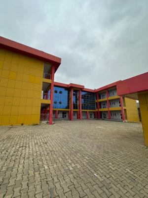 Corporate Letting About 1300sqm Office Space, Wuse District, Wuse, Abuja, Plaza / Complex / Mall for Rent