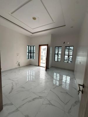 Spacious Master Bedroom with and Parlor Space, Royal Pine Estate, Orchid Road Eleganza Bustop Lekki Lagos, Lekki, Lagos, Flat / Apartment for Rent