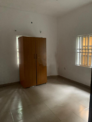 Well-maintained 2-bedroom Flat in Millennium Estate, Gbagada Phase 1, Millennium Estate, Gbagada Phase 1, Gbagada, Lagos, Flat / Apartment for Rent