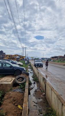 Commercial Land Measuring Well Over an Acre, Just After Jeje Filling Station Along The Express Way, Alakia, Ibadan, Oyo, Commercial Land for Sale