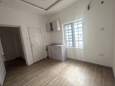 Well Maintained Studio Apartment, Mobolaji Johnson Estate, Lekki Phase 1, Lekki, Lagos, Self Contain (single Rooms) for Rent