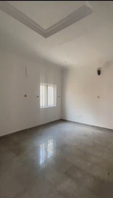 2 Bedroom Flat, Lekki Phase 1, Lekki, Lagos, Flat / Apartment for Rent