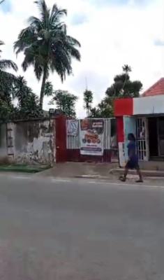 940 Sqmts of Land with Bungalow Along Busy Rd, By   Ho, Ogba, Ikeja, Lagos, Detached Bungalow for Sale