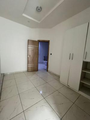 Single Room Upstairs, Alexander Court, Royal Pine Gate 2, Lekki, Lagos, Flat / Apartment for Rent
