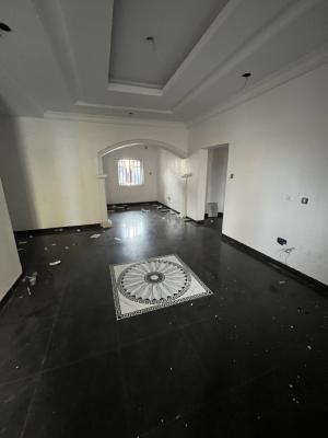 Luxury 2 Bedroom Flat Very Spacious, Mobil Road, Ilaje, Ajah, Lagos, Flat / Apartment for Rent