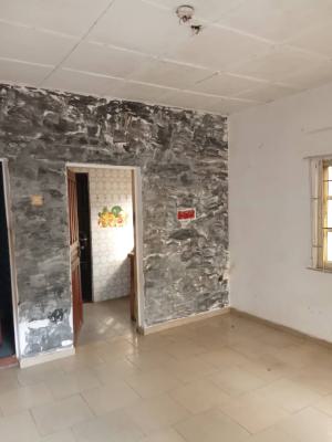 2 Bedroom Flat, Olowonla  Bus Stop, Igando, Alimosho, Lagos, Flat / Apartment for Rent